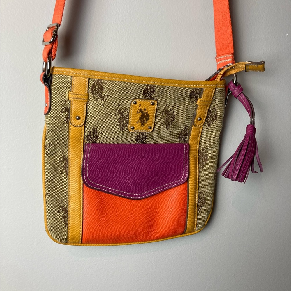 Crossbody bag